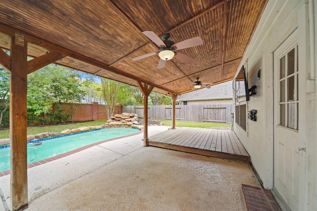 718 Presley Way, Sugar Land, Texas image 28