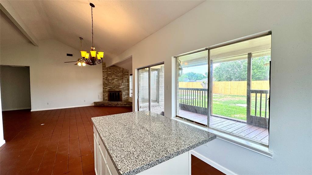 519 Oakdale Drive, Stafford, Texas image 13