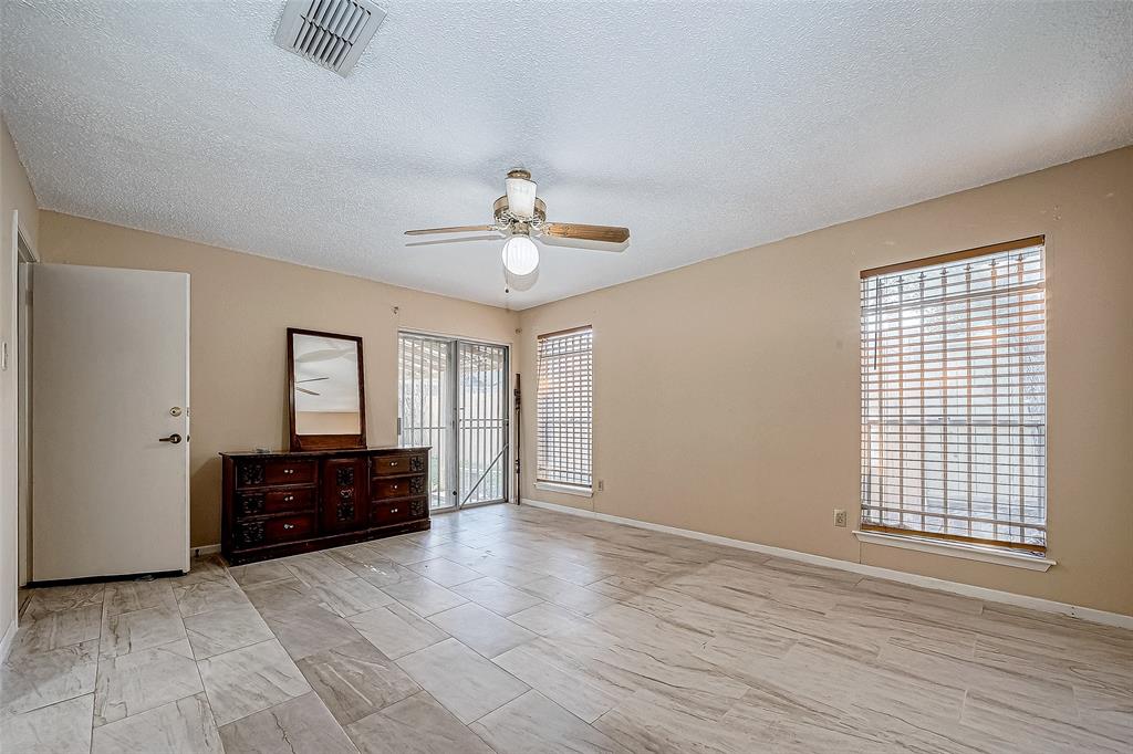 11507 Bellspring Drive, Houston, Texas image 32