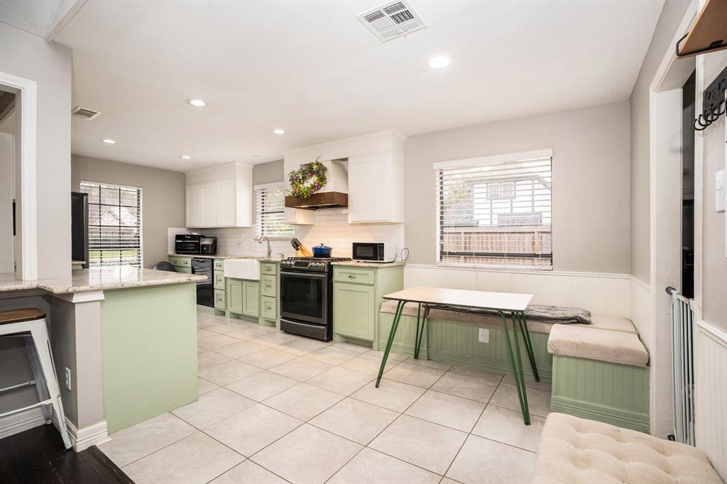 610 Renaldo Street, Dickinson, Texas image 11