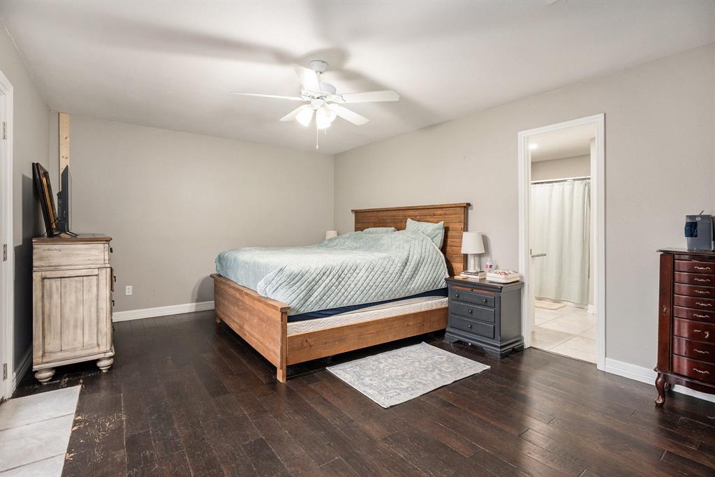 610 Renaldo Street, Dickinson, Texas image 15