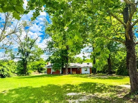 1085 Duke Road Kennard TX 75847
