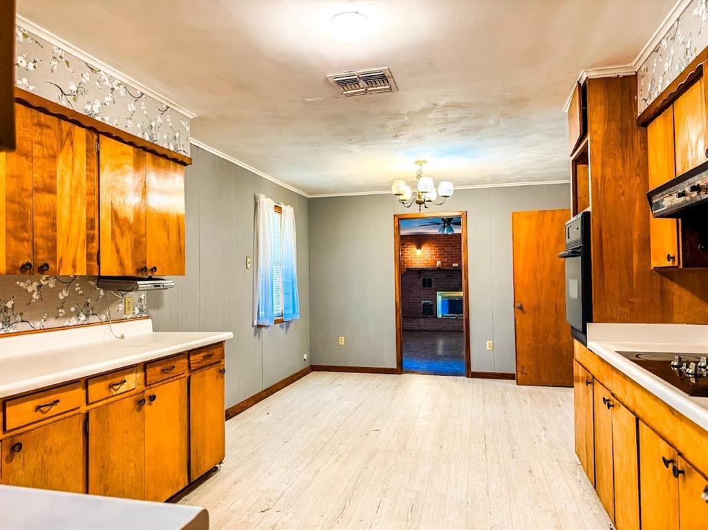 1085 Duke Road, Kennard, Texas image 8