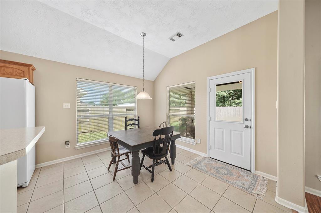 1497 Allison Street, Alvin, Texas image 10