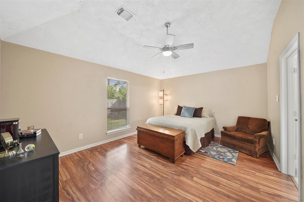 1497 Allison Street, Alvin, Texas image 12