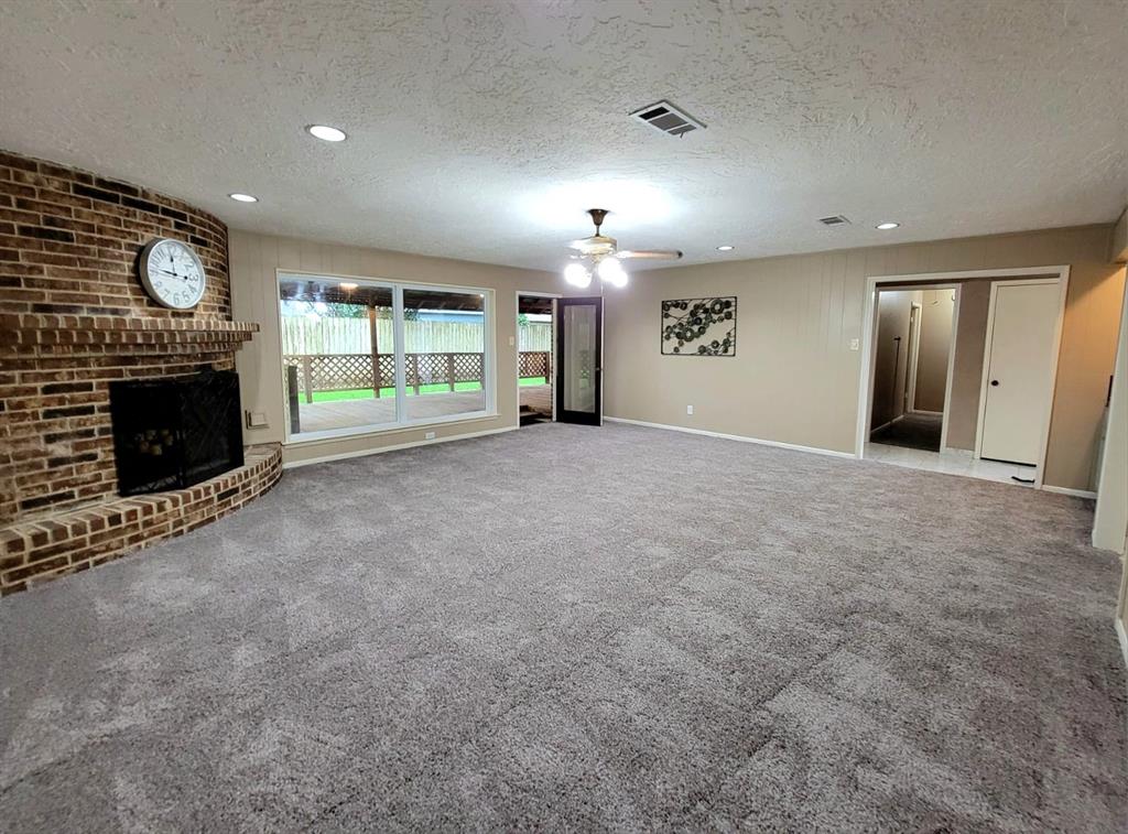 3135 Apple Dr Drive