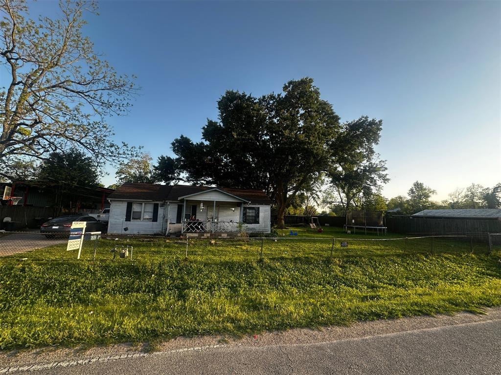 2014 Kowis Street, Houston, Texas image 8