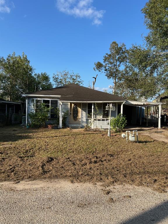 107 Thompson St Street, El Campo, Texas image 1