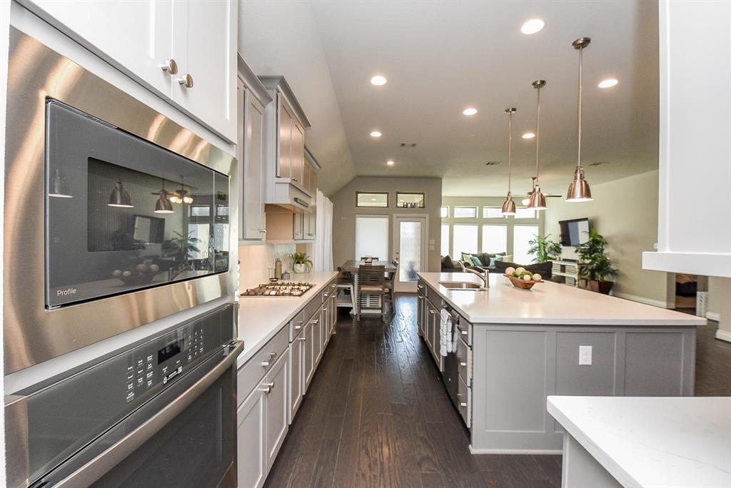 12130 Mckavett Fort Drive, Humble, Texas image 9
