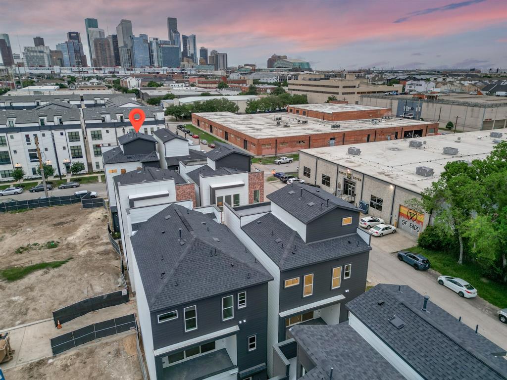 1109 Ennis Street, Houston, Texas image 48
