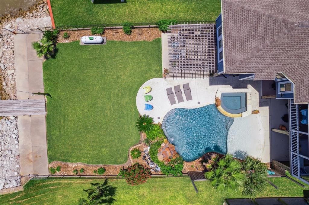 1623 Dick Bay Drive