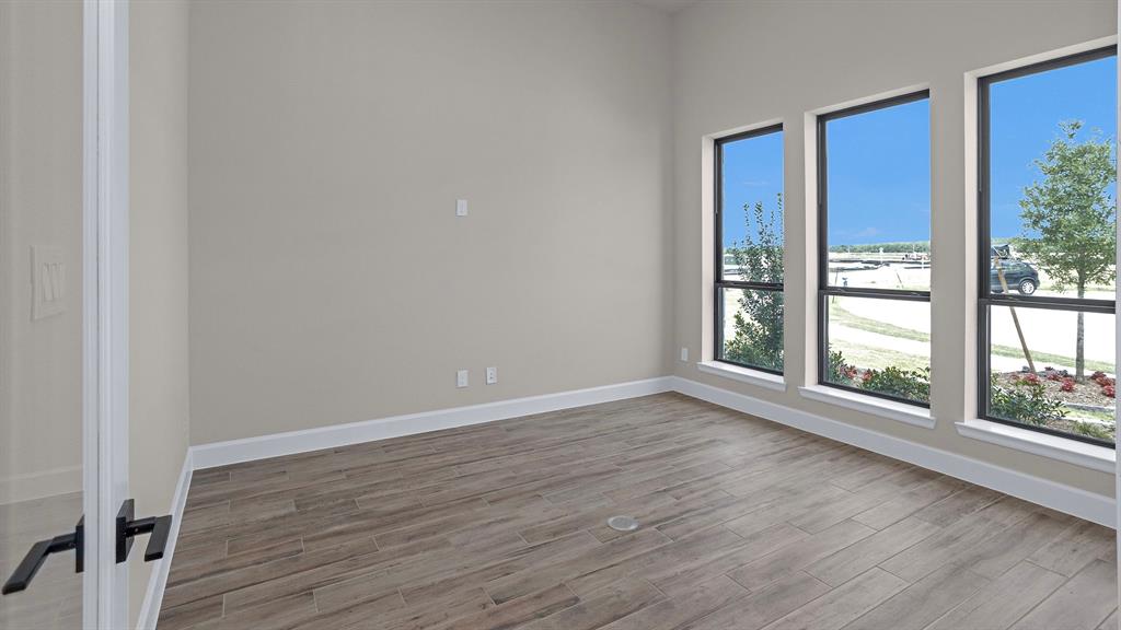 22327 Understory Court
