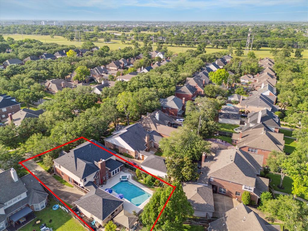 1426 Stone Trail Drive, Sugar Land, Texas image 36