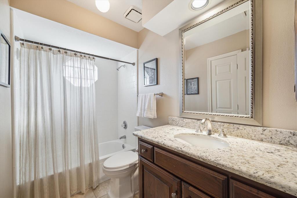 1426 Stone Trail Drive, Sugar Land, Texas image 24