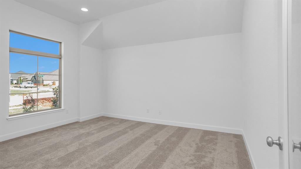 20511 Galineers Cob Drive, Tomball, Texas image 5