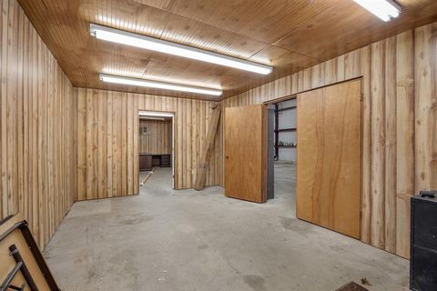 listing image 43