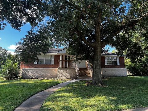 15703 Jersey Drive Jersey Village TX 77040