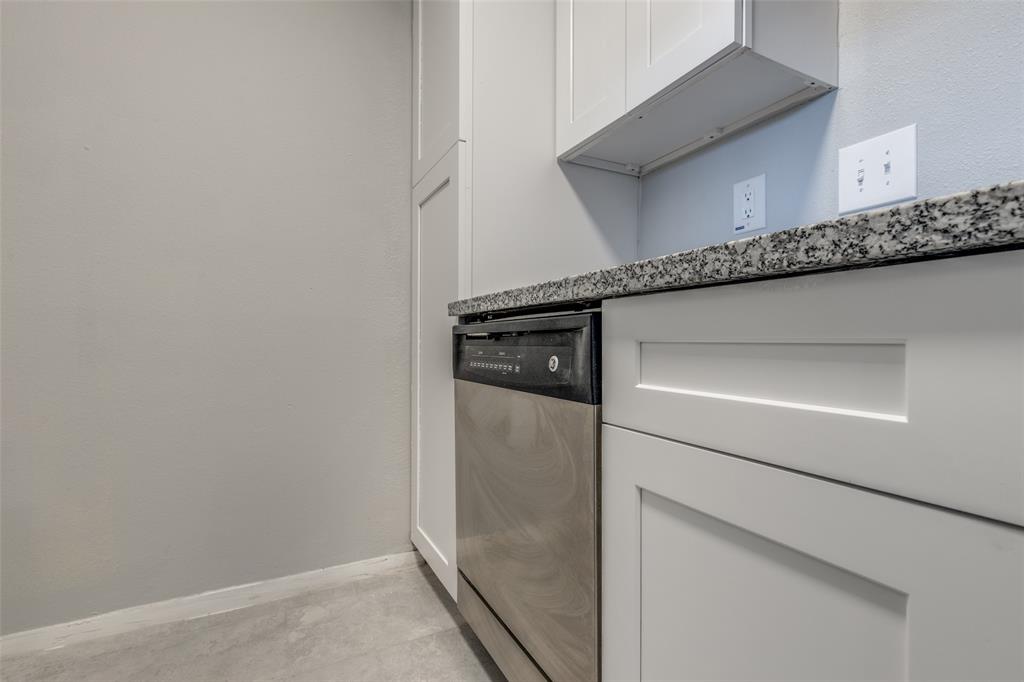 8419 Hearth Drive #32, Houston, Texas image 22