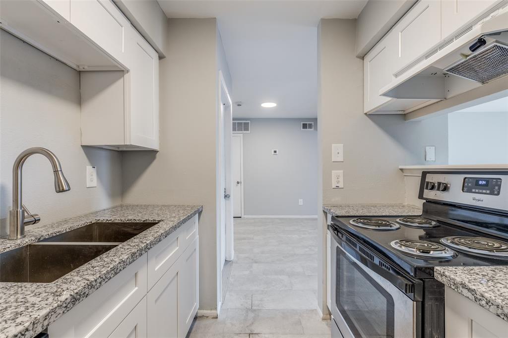 8419 Hearth Drive #32, Houston, Texas image 8
