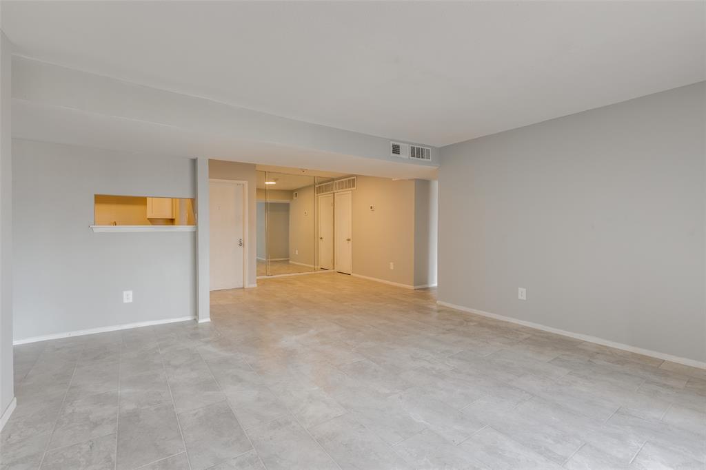 8419 Hearth Drive #32, Houston, Texas image 3