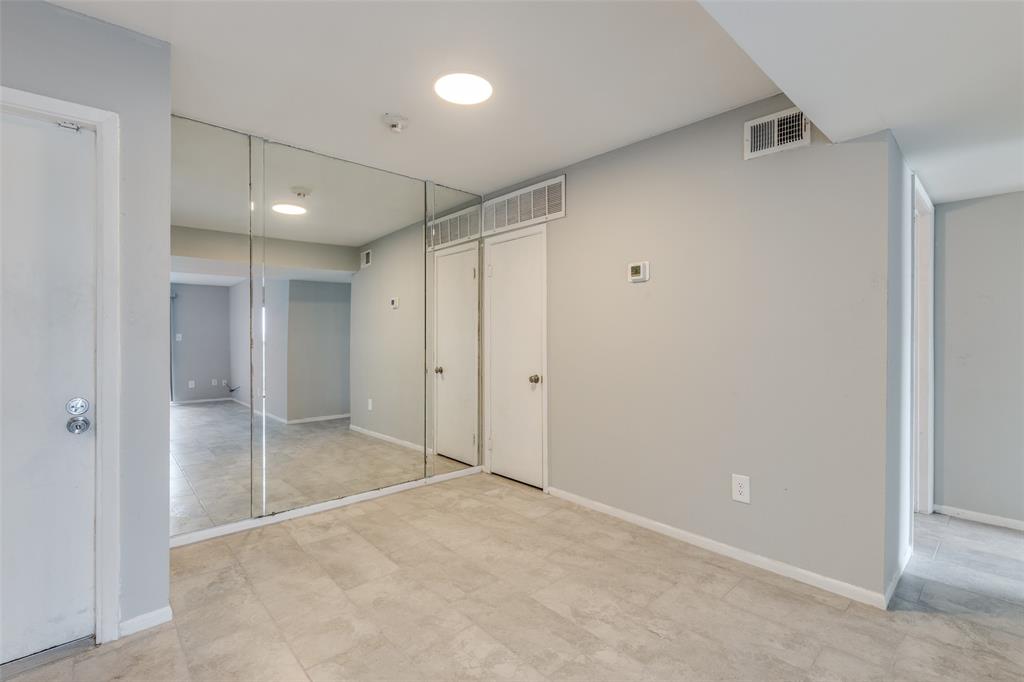 8419 Hearth Drive #32, Houston, Texas image 6