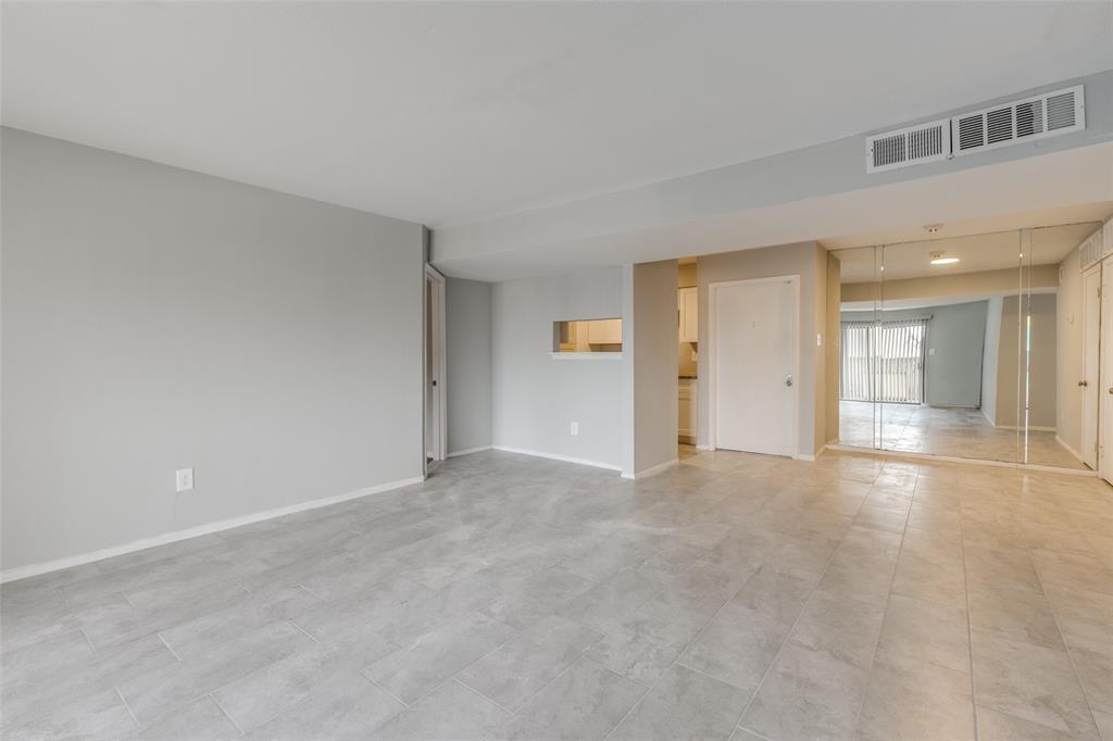 8419 Hearth Drive #32, Houston, Texas image 4