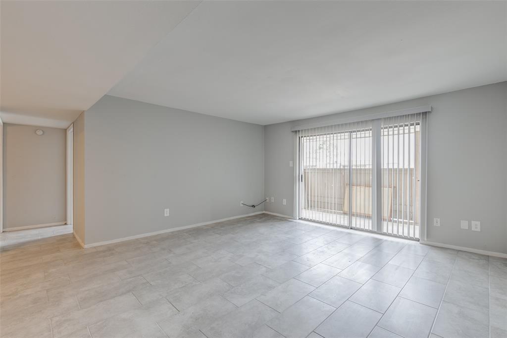 8419 Hearth Drive #32, Houston, Texas image 2