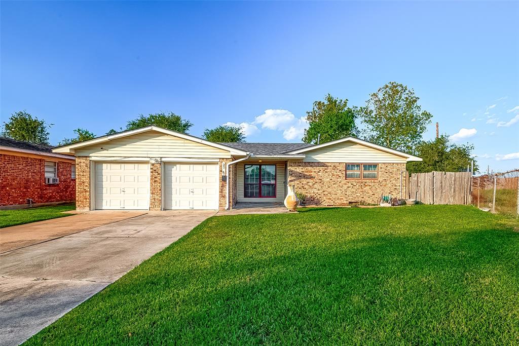 31410 Stockton Hollow Circle, Hockley, Texas image 1