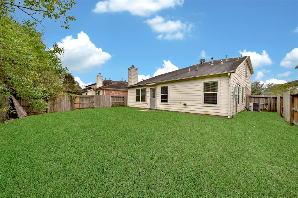 2714 Woodspring Forest Drive, Kingwood, Texas image 39