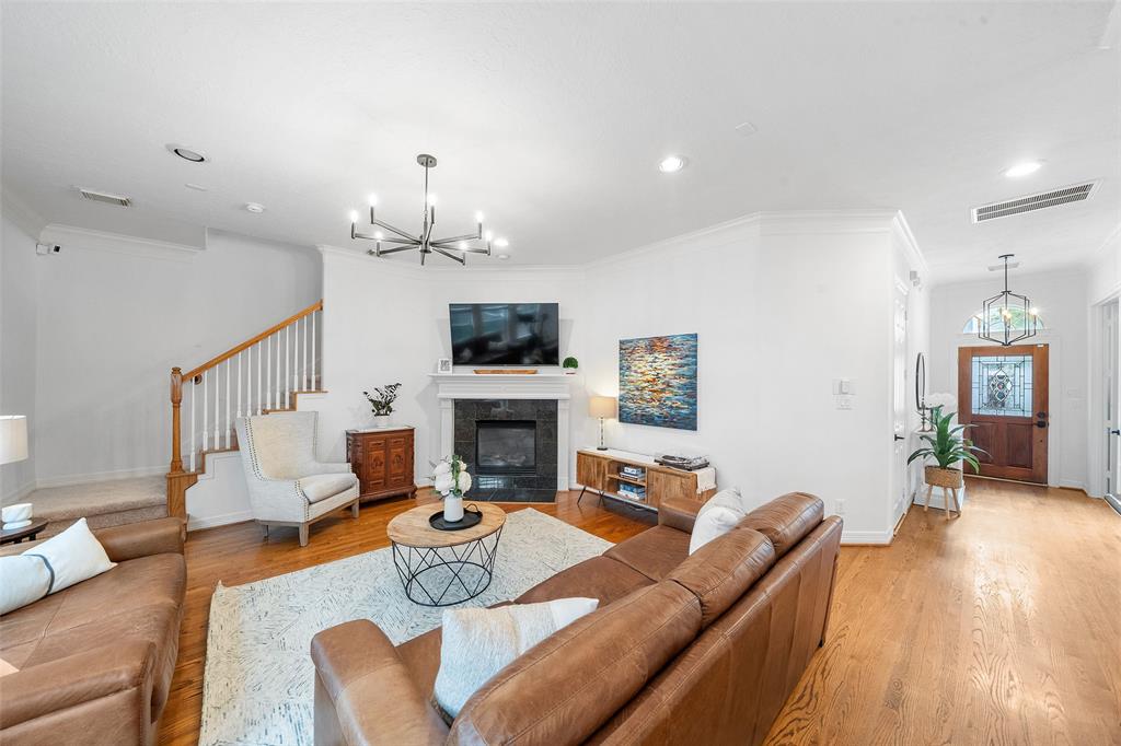 2666 Shady Acres Landing, Houston, Texas image 18