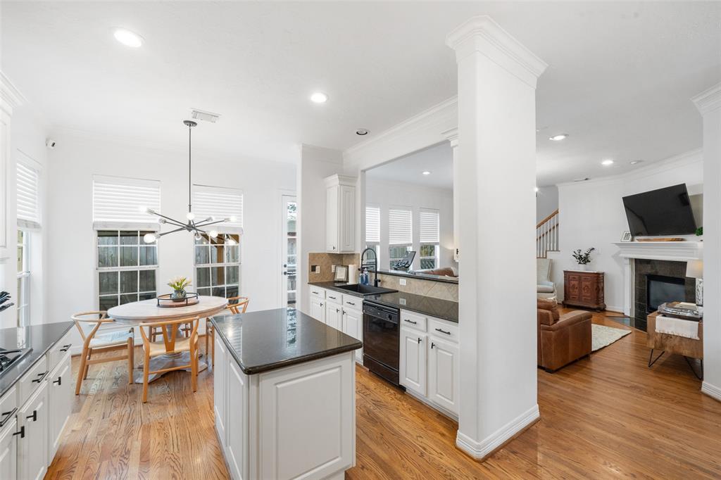 2666 Shady Acres Landing, Houston, Texas image 14