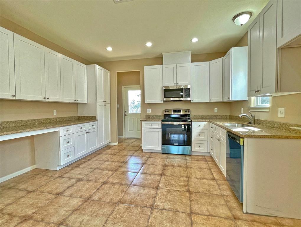 220 Red Bud Lane, Onalaska, Texas image 5