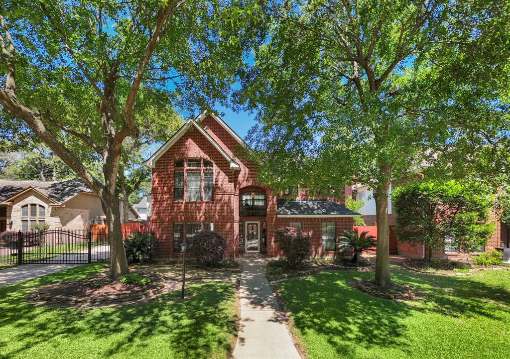13002 Golden Rainbow Drive, Cypress, Texas image 3