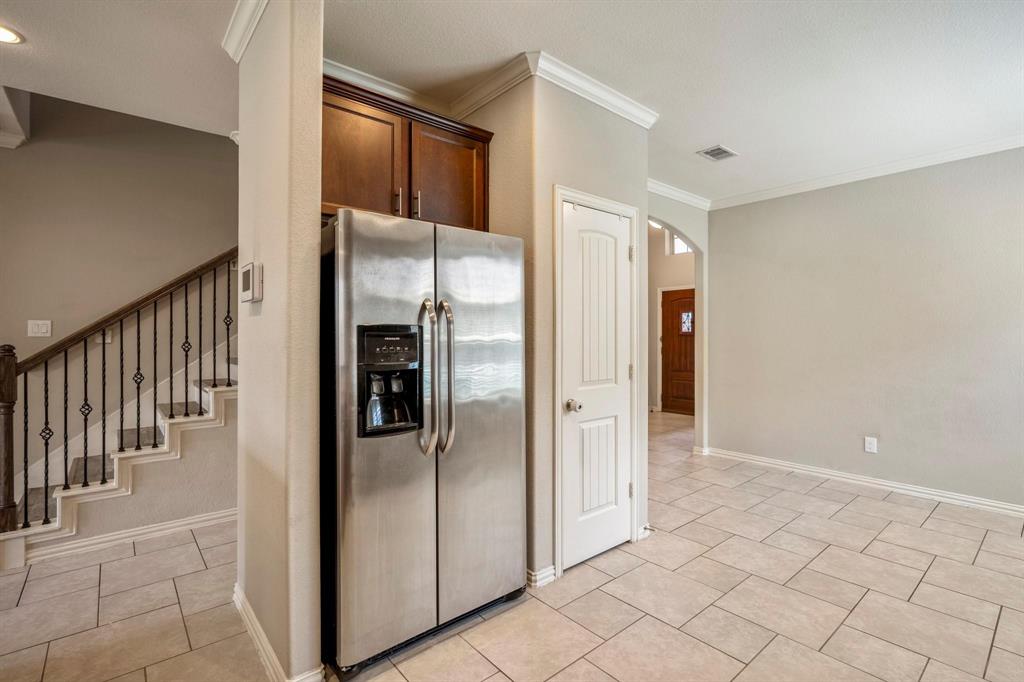 20419 Moon Walk Drive, Humble, Texas image 7