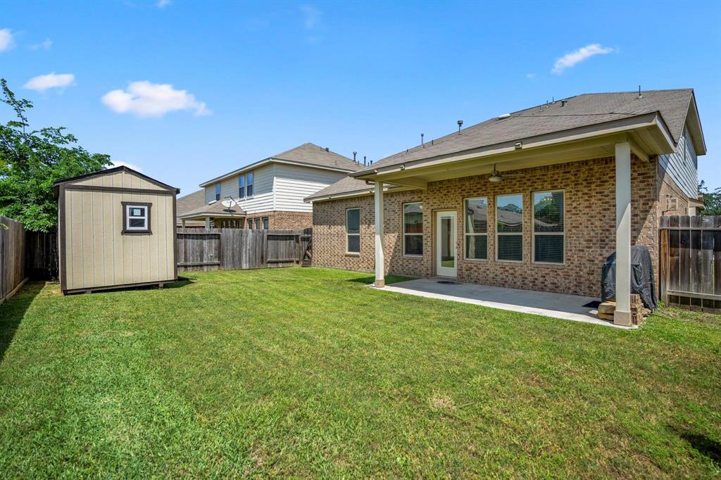 20419 Moon Walk Drive, Humble, Texas image 32