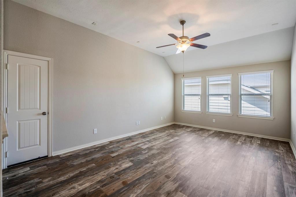 20419 Moon Walk Drive, Humble, Texas image 17