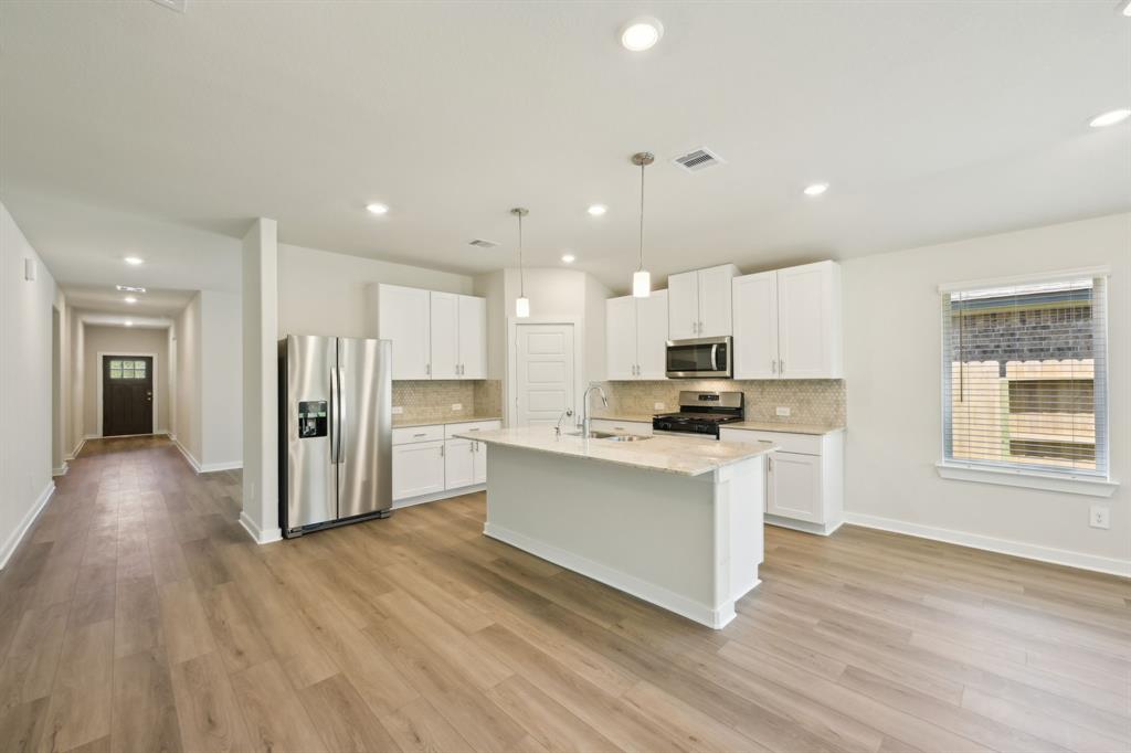 1623 Shae Oak Lane, Conroe, Texas image 4