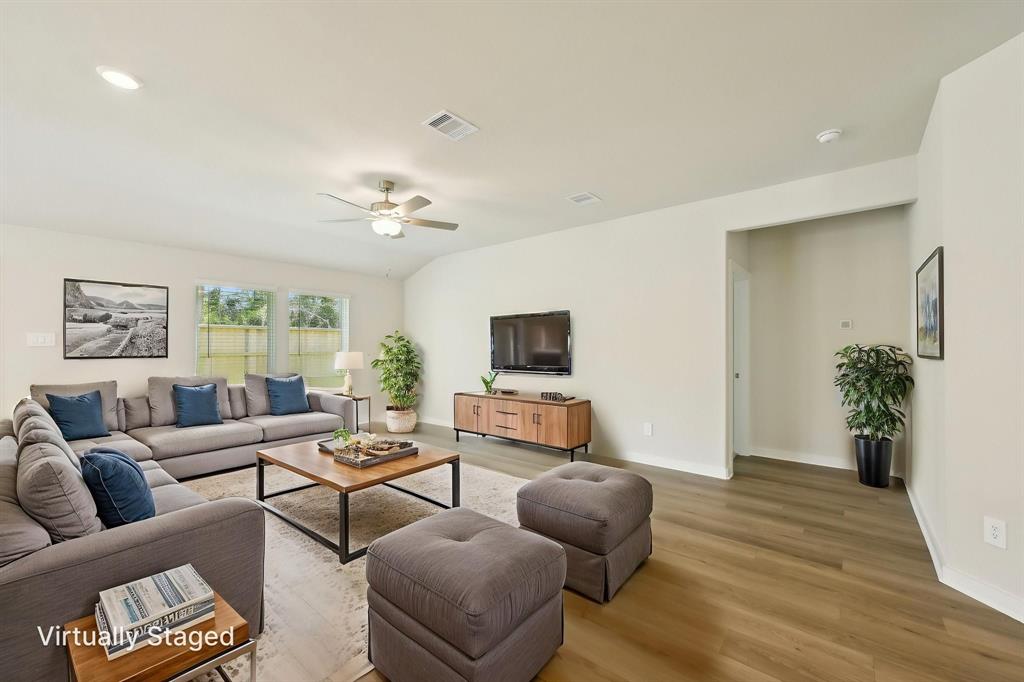 1623 Shae Oak Lane, Conroe, Texas image 15