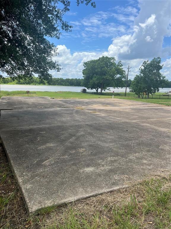 TBD Lake Front Drive, Trinity, Texas image 4