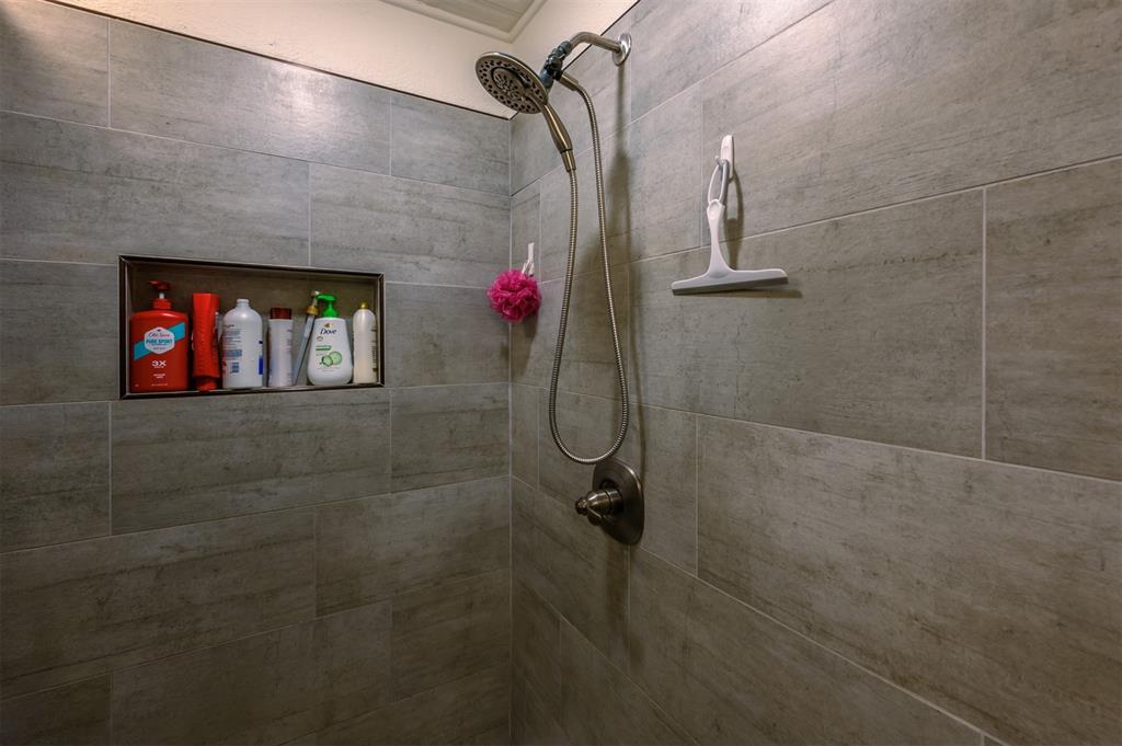 215 N Bay Drive, Bullard, Texas image 32