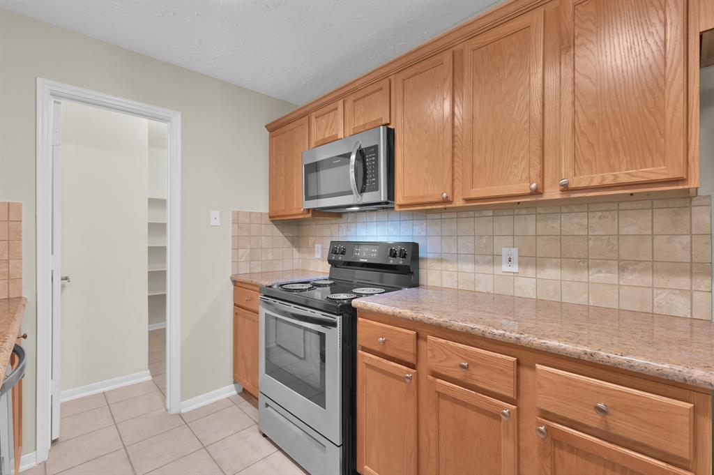 8051 Bay Branch Drive #232, The Woodlands, Texas image 10