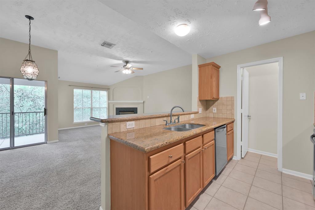 8051 Bay Branch Drive #232, The Woodlands, Texas image 11