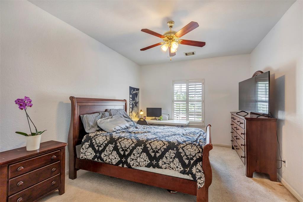 15935 Lake Loop Drive, Cypress, Texas image 27