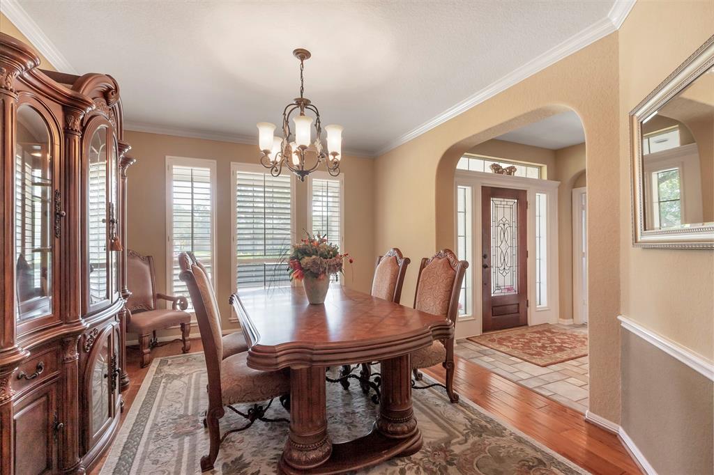 15935 Lake Loop Drive, Cypress, Texas image 7