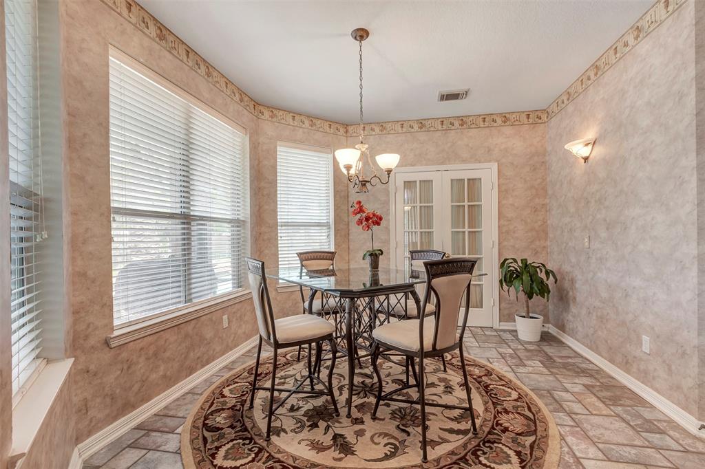 15935 Lake Loop Drive, Cypress, Texas image 11