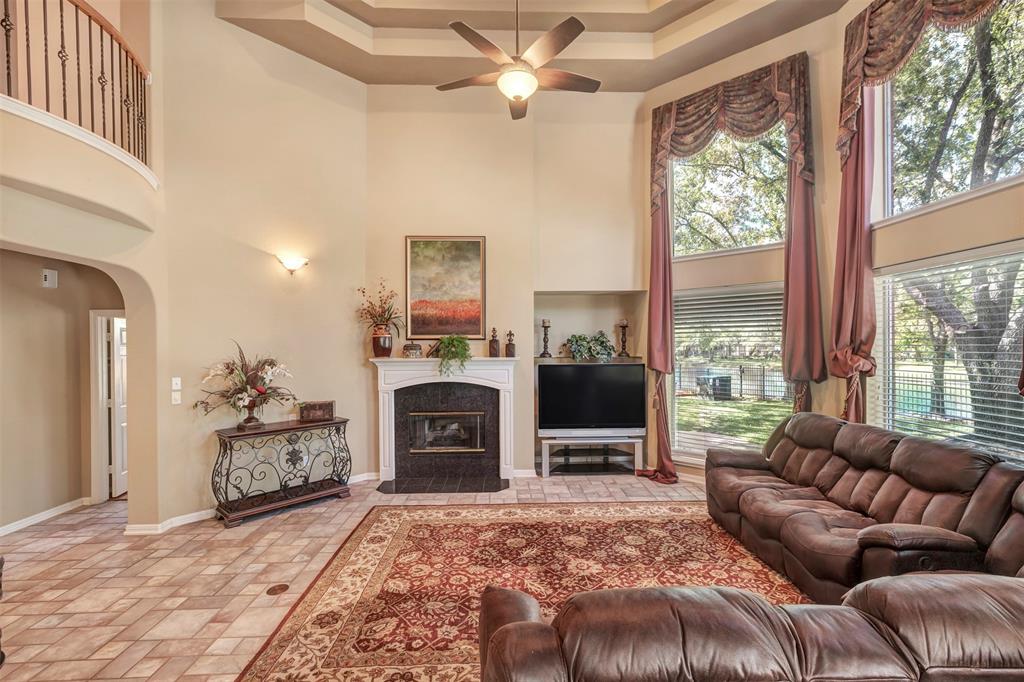 15935 Lake Loop Drive, Cypress, Texas image 15