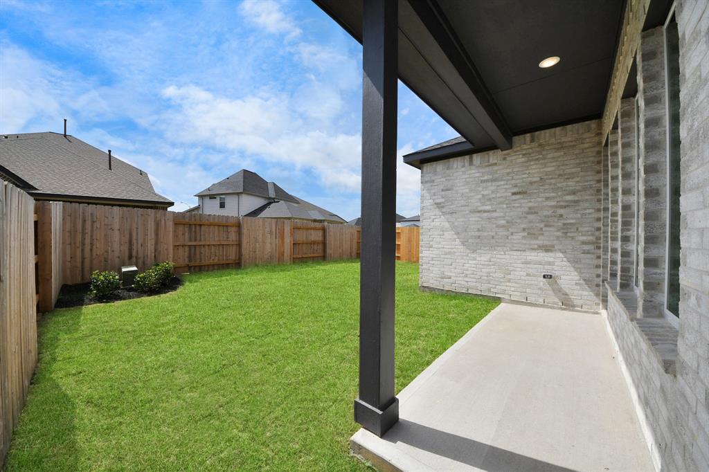 24811 Harrow Meadow Drive, Katy, Texas image 11