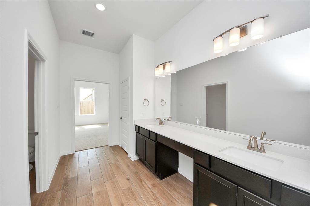 24811 Harrow Meadow Drive, Katy, Texas image 38