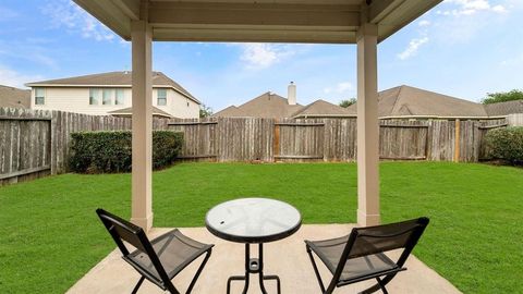 Single Family Residence in League City TX 2296 Cantabria Lane 24.jpg