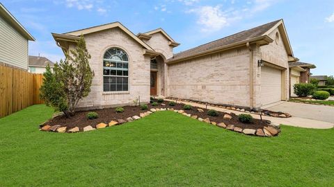 Single Family Residence in League City TX 2296 Cantabria Lane 26.jpg